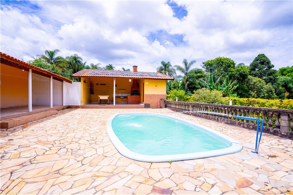 CJ 1 690591033-62 - REMAX Máxima Exclusividades