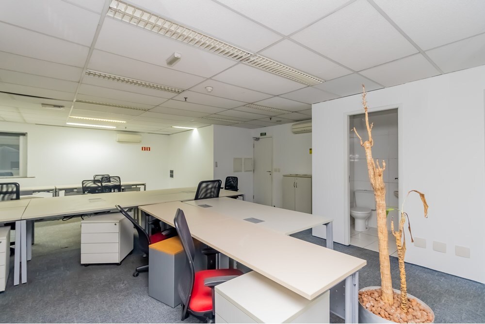 PCD 184 Sala 630331089-4 - REMAX Comunità Exclusividades