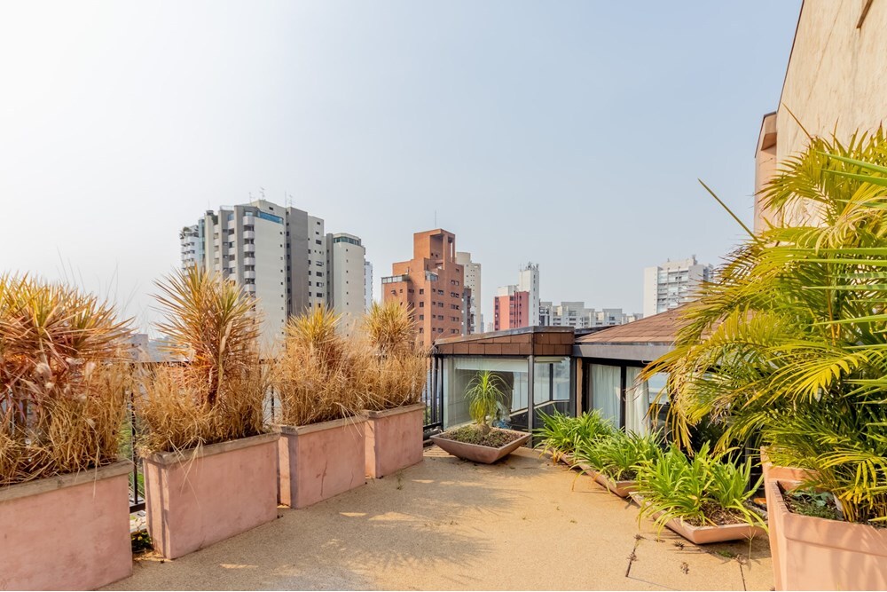 RPBDCL 372 Apto 601721006-58 - REMAX Front Exclusividades RPBDCL 372 Apto 601721006-58 - REMAX Front Exclusividades