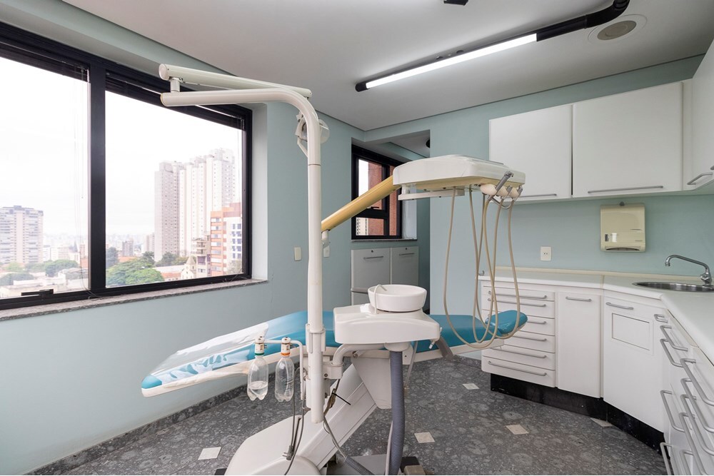 VMDDM 1061 Loja 601401005-34 - REMAX Paradisus Exclusividades