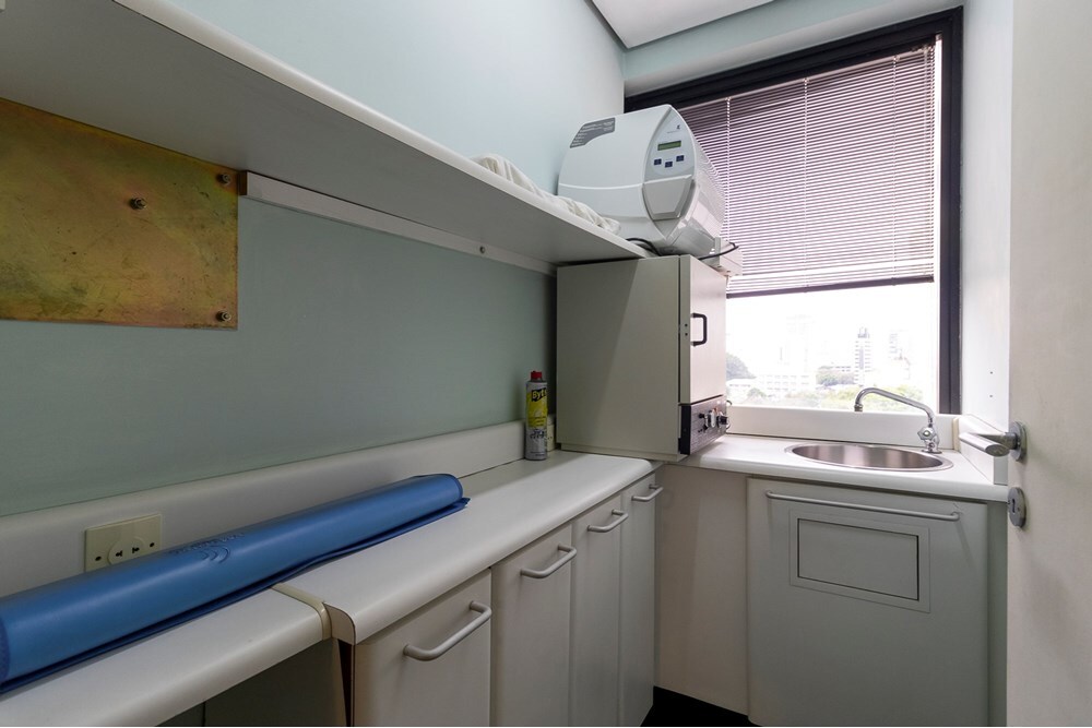 VMDDM 1061 Loja 601401005-34 - REMAX Paradisus Exclusividades