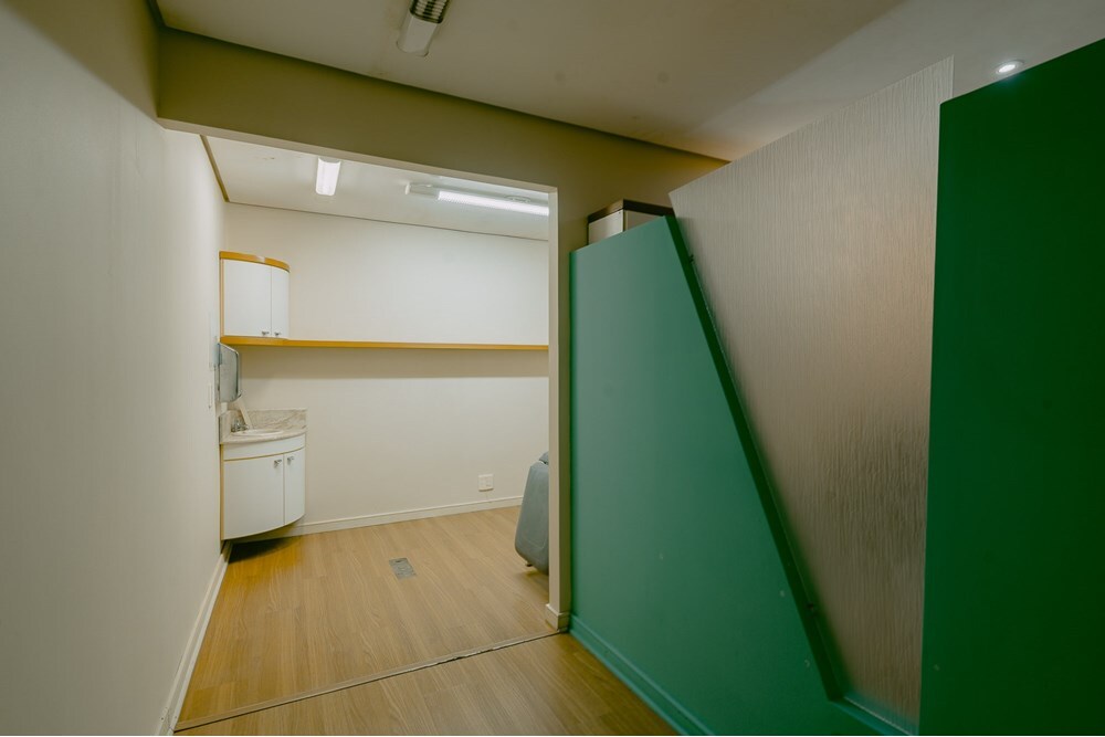 Comercial de 395m² no bairro Rio Branco, em Porto Alegre | Eu Corretor
