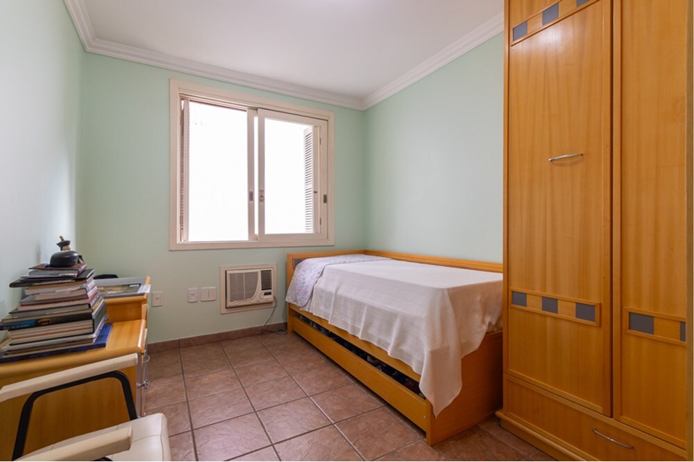 Residencial Multifamiliar de 4 quartos, 245m² no bairro Boa Vista, em Porto Alegre | Eu Corretor