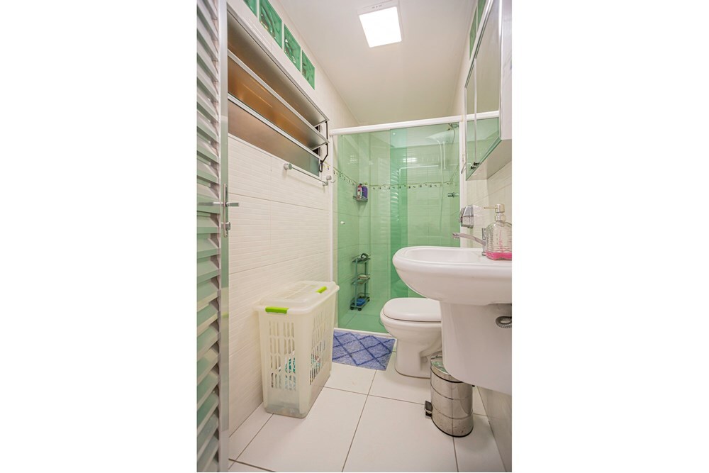 BDSJR 63 601401007-23 - REMAX Paradisus Exclusividades