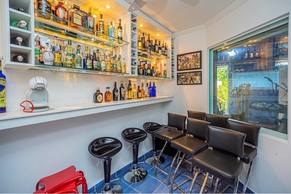 BDSJR 63 601401007-23 - REMAX Paradisus Exclusividades