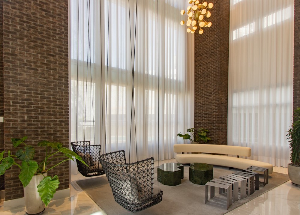 Celebrity - Kauffmann