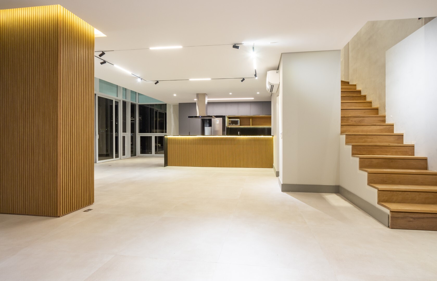 Celebrity - Kauffmann