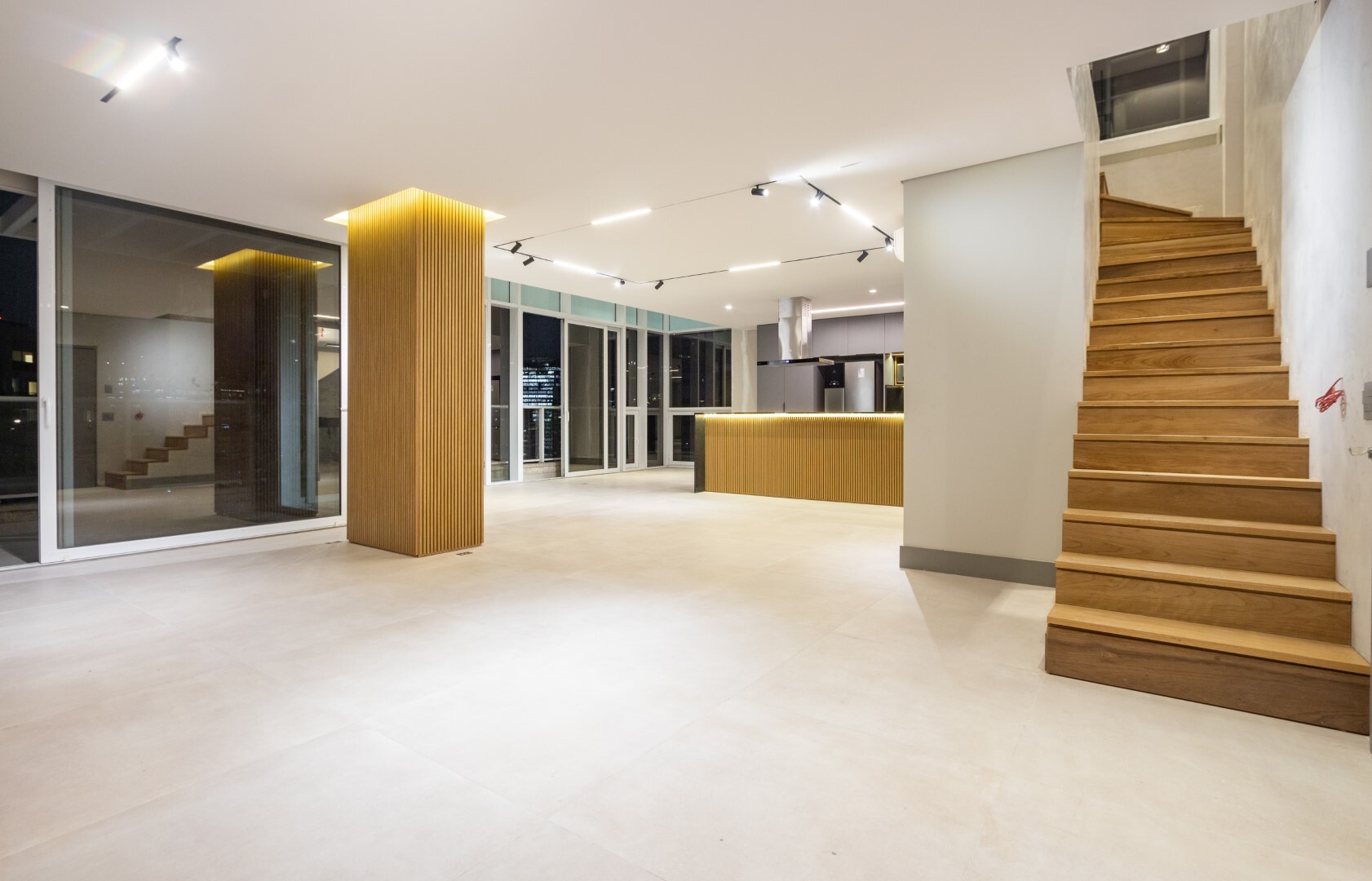 Celebrity - Kauffmann