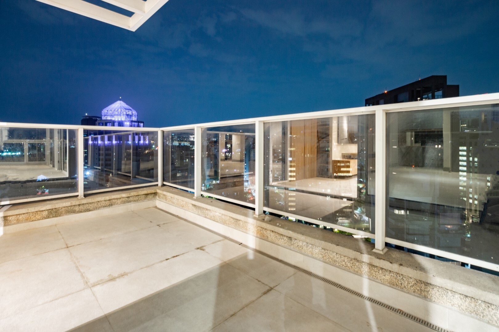 Celebrity - Kauffmann