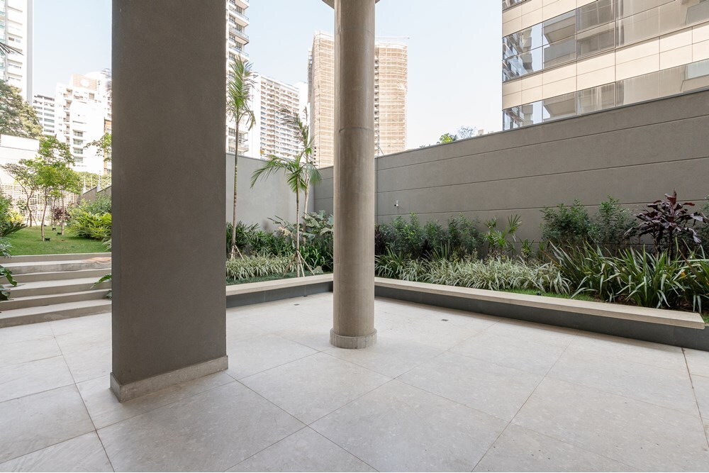 II 70 Apto 601971015-513 - REMAX Empire Exclusividades