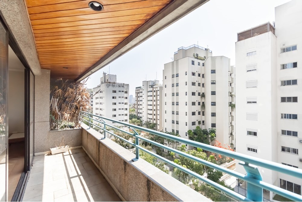 BN 246 Apto 601721002-43 - REMAX Front Exclusividades