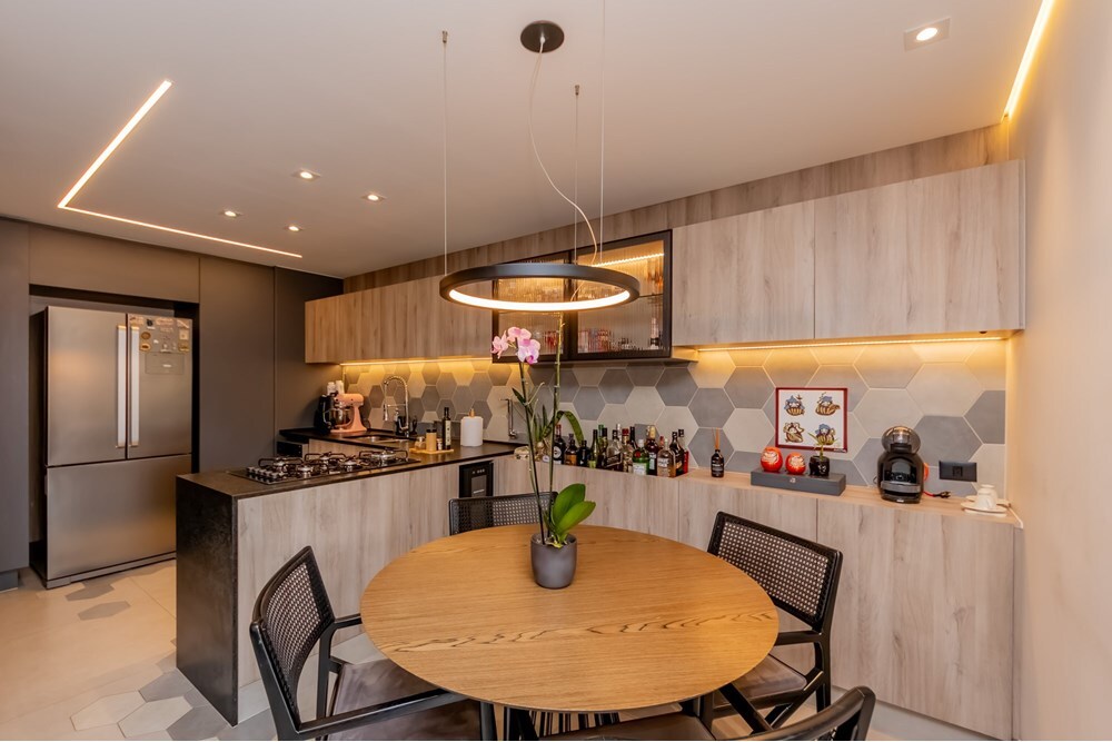 MP 429 Apto 601721028-28 - REMAX Front Exclusividades