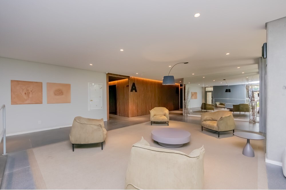 MP 429 Apto 601721028-28 - REMAX Front Exclusividades