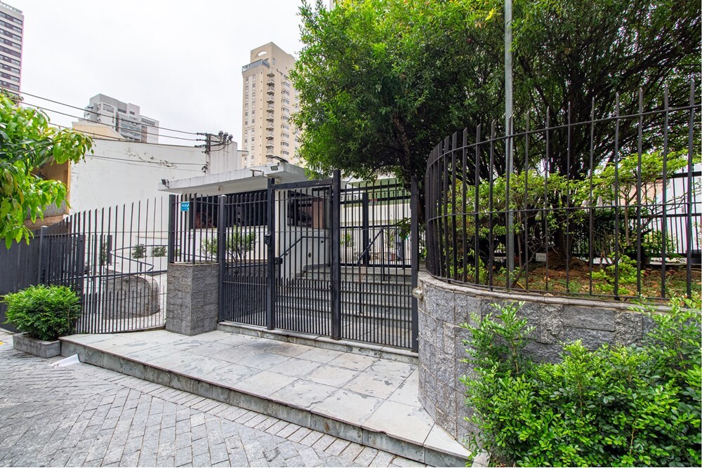 PT 333 Apto 601241030-9 - REMAX Ville Exclusividades