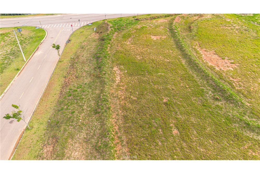 MCTDA 1729 Lote 690591010-22 - REMAX Máxima Exclusividades