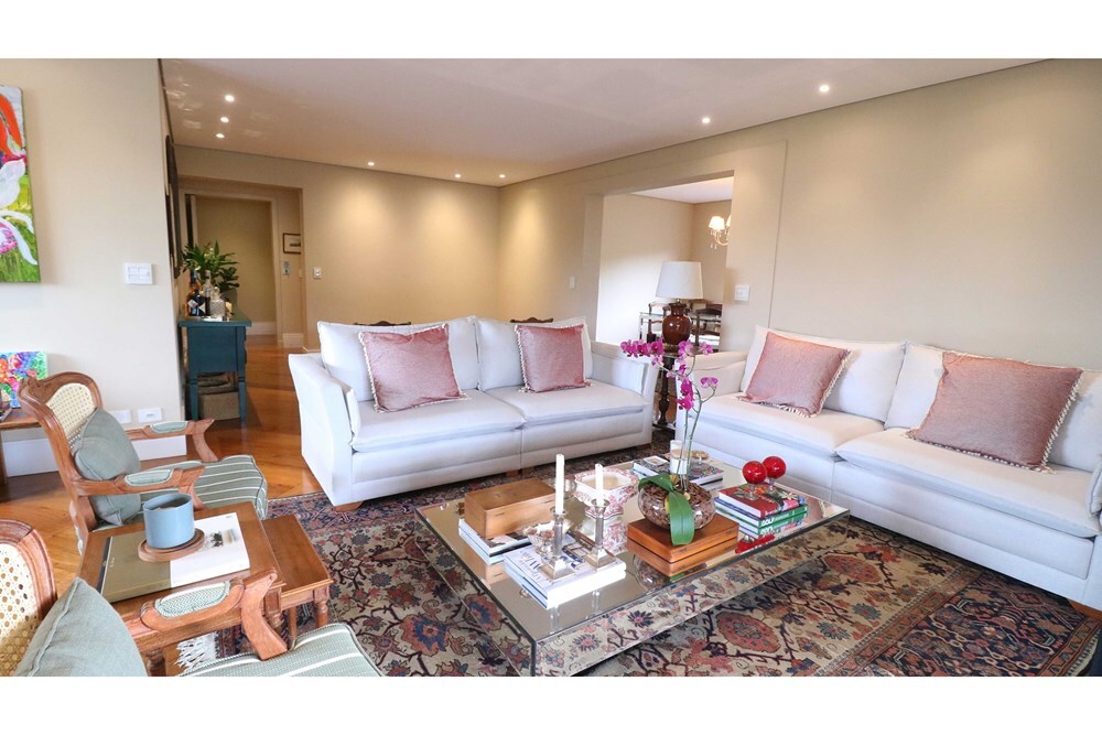 Residencial Multifamiliar de 4 quartos, 234m² no bairro Paraíso do Morumbi, em São Paulo | Eu Corretor