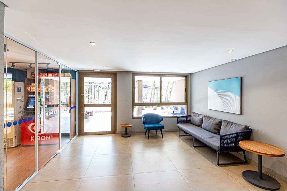 VAAAA 320 Apto 601131051-15 - REMAX Ares Exclusividades