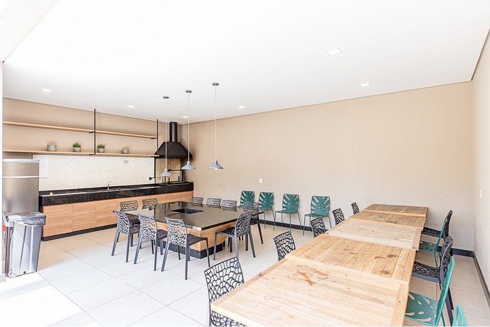 VAAAA 320 Apto 601131051-15 - REMAX Ares Exclusividades