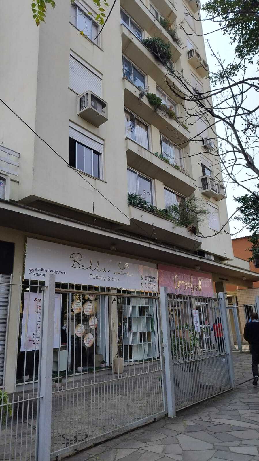 Comercial de 25m² no bairro Azenha, em Porto Alegre | Eu Corretor