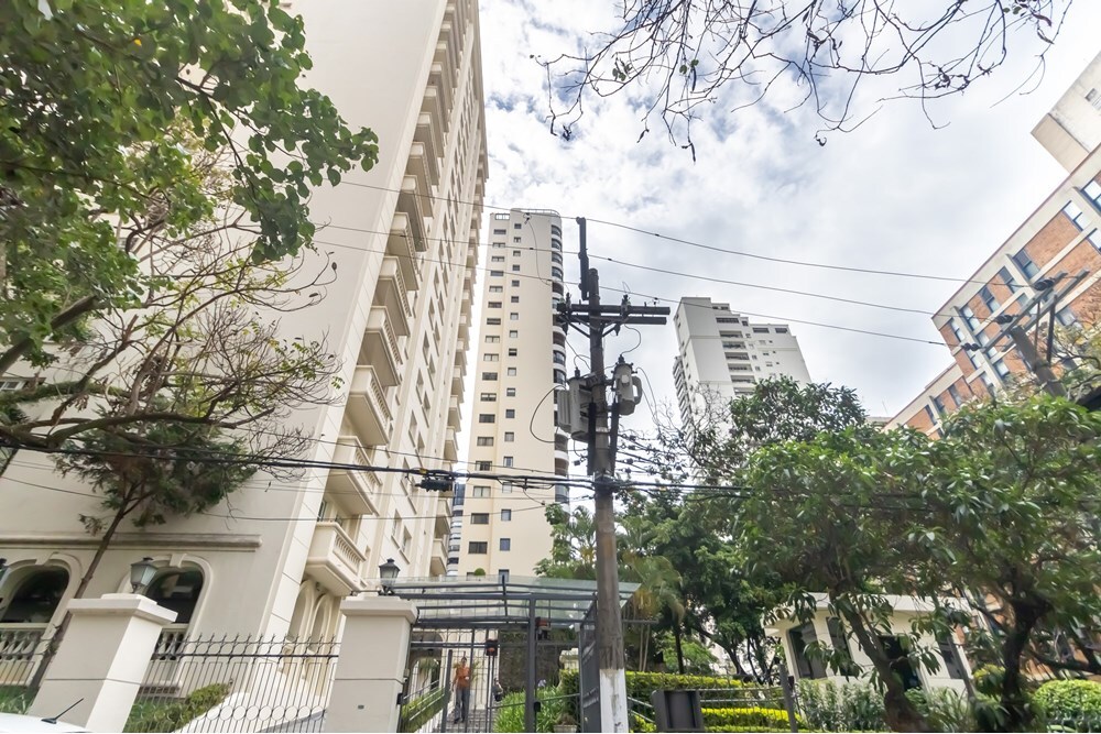 MG 422 Apto 601721002-44 - REMAX Front Exclusividades