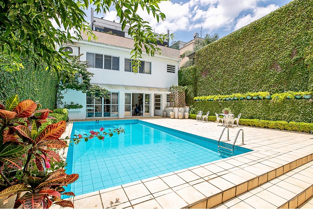 BT 658 Casa 601131009-63 - REMAX Ares Exclusividades