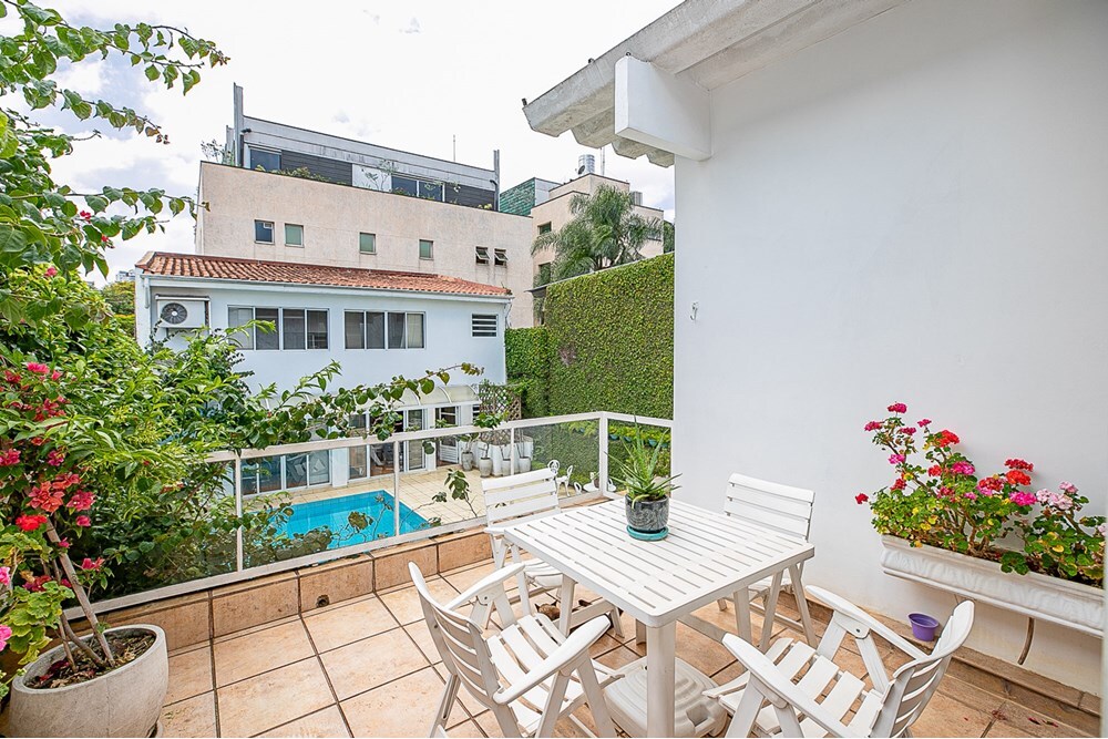 BT 658 Casa 601131009-63 - REMAX Ares Exclusividades