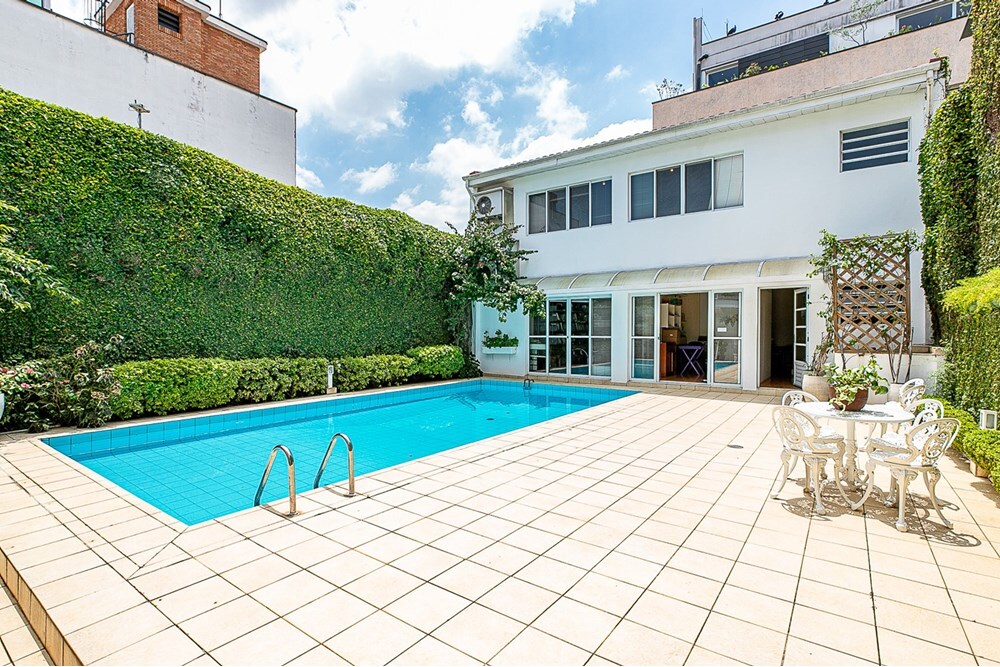 BT 658 Casa 601131009-63 - REMAX Ares Exclusividades