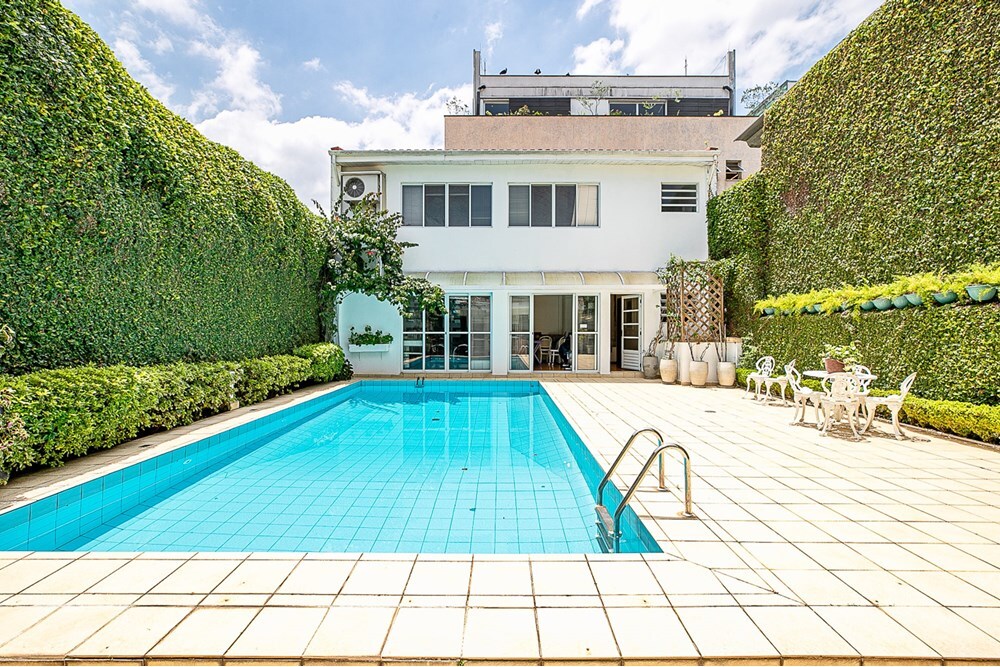 BT 658 Casa 601131009-63 - REMAX Ares Exclusividades