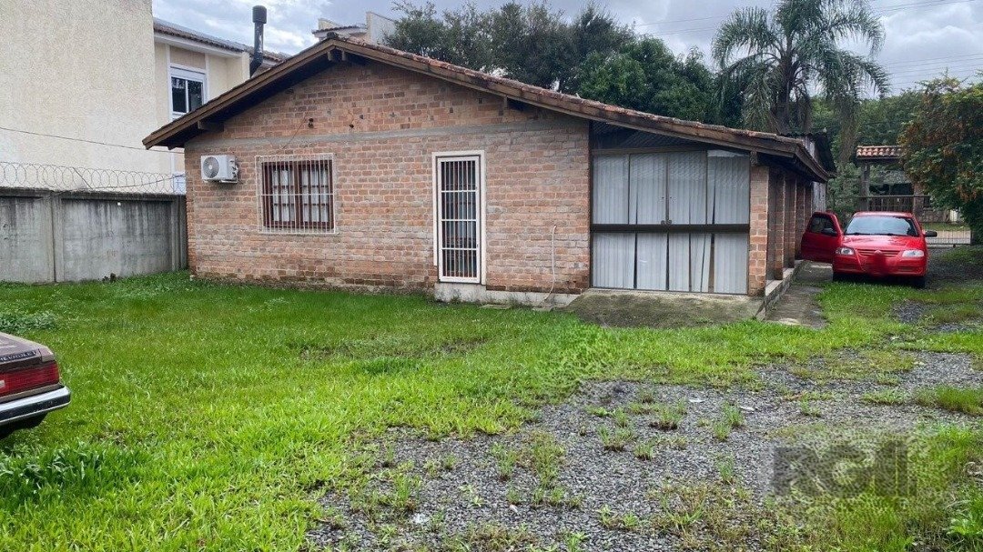 Residencial Multifamiliar de 1476m² no bairro Aberta dos Morros, em Porto Alegre | Eu Corretor