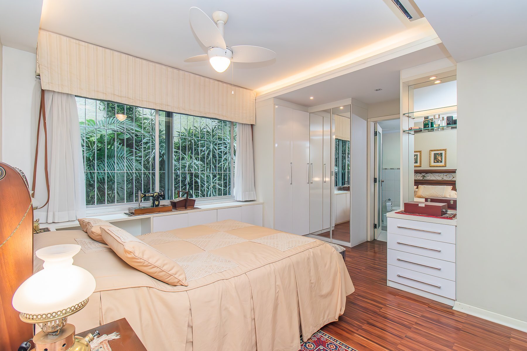 Residencial Multifamiliar de 3 quartos, 153m² no bairro Rio Branco, em Porto Alegre | Eu Corretor