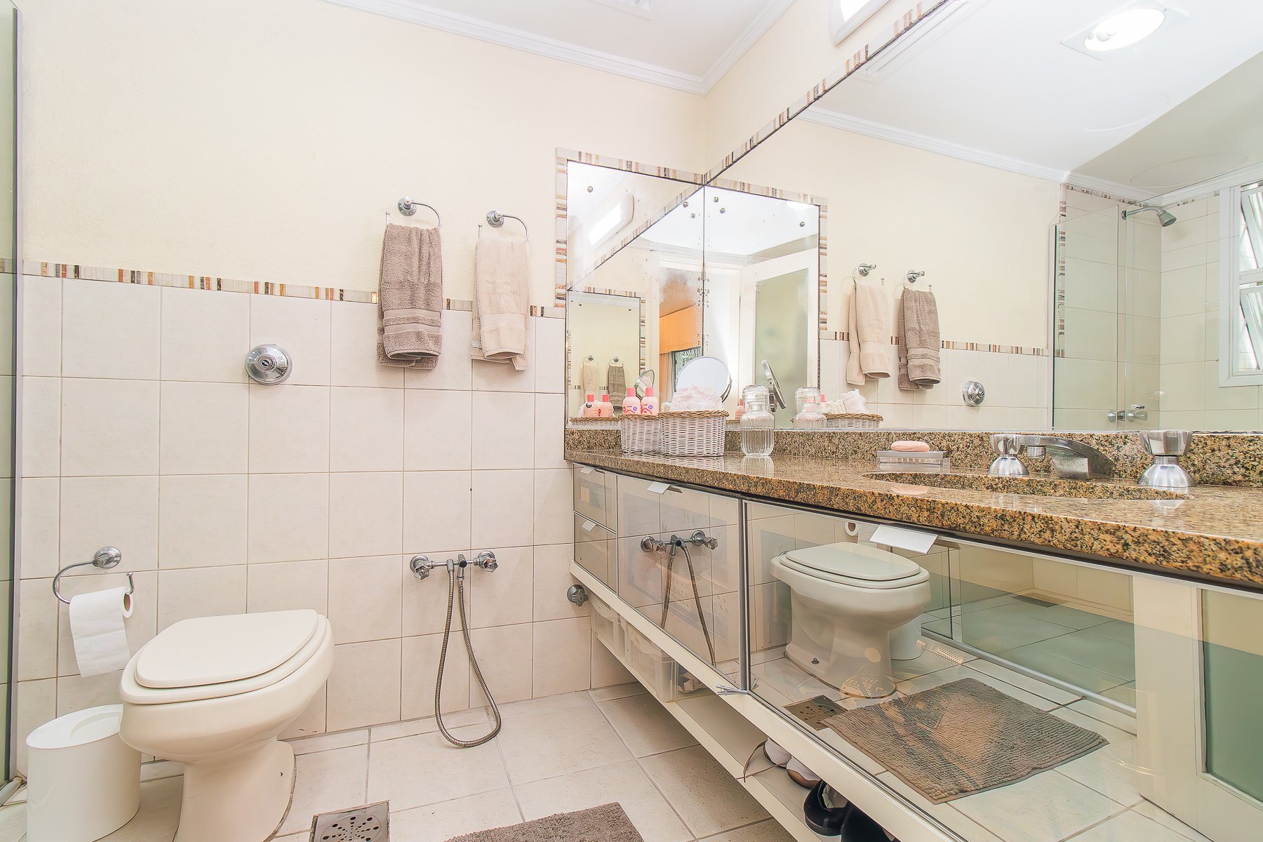 Residencial Multifamiliar de 3 quartos, 153m² no bairro Rio Branco, em Porto Alegre | Eu Corretor