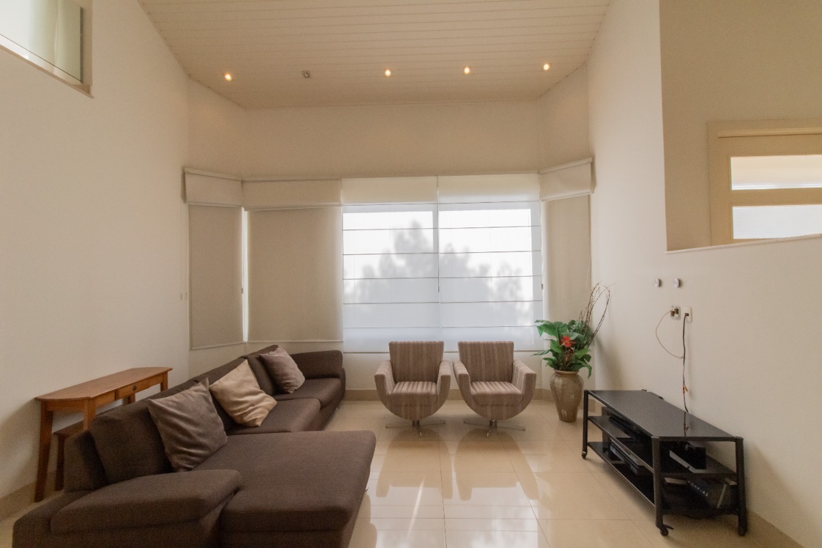 Residencial Multifamiliar de 4 quartos, 360m² no bairro Convívio Residencial Santana, em Arujá | Eu Corretor