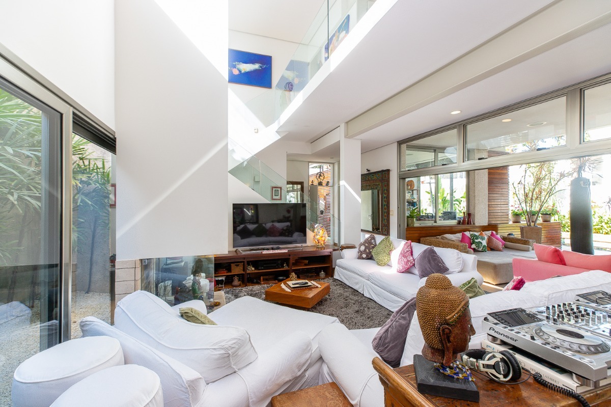 Residencial Multifamiliar de 4 quartos, 350m² no bairro Granja Julieta, em São Paulo | Eu Corretor