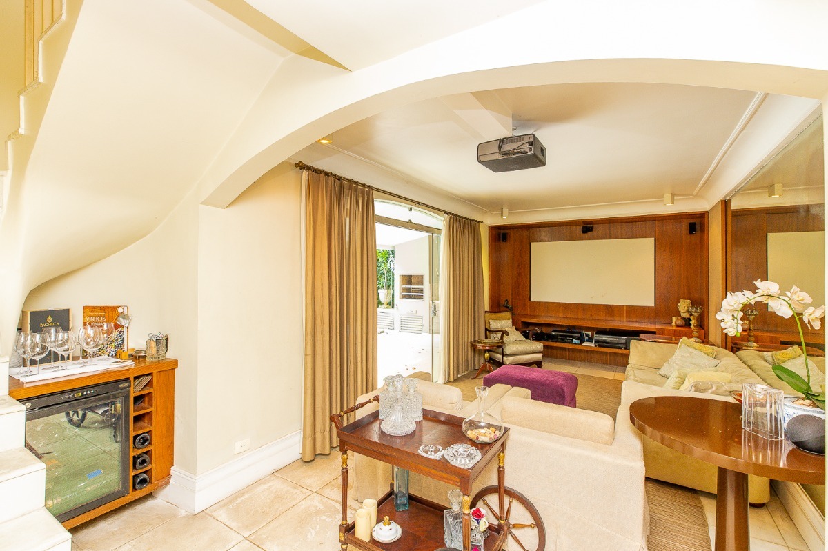 Residencial Multifamiliar de 4 quartos, 480m² no bairro Alto de Pinheiros, em São Paulo | Eu Corretor