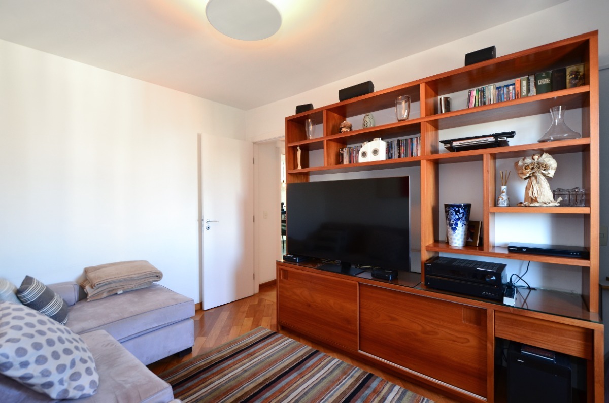 Residencial Multifamiliar de 3 quartos, 166m² no bairro Panamby, em São Paulo | Eu Corretor