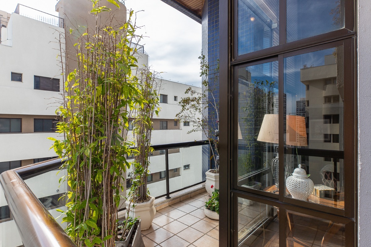 Residencial Multifamiliar de 3 quartos, 297m² no bairro Brooklin Paulista, em São Paulo | Eu Corretor