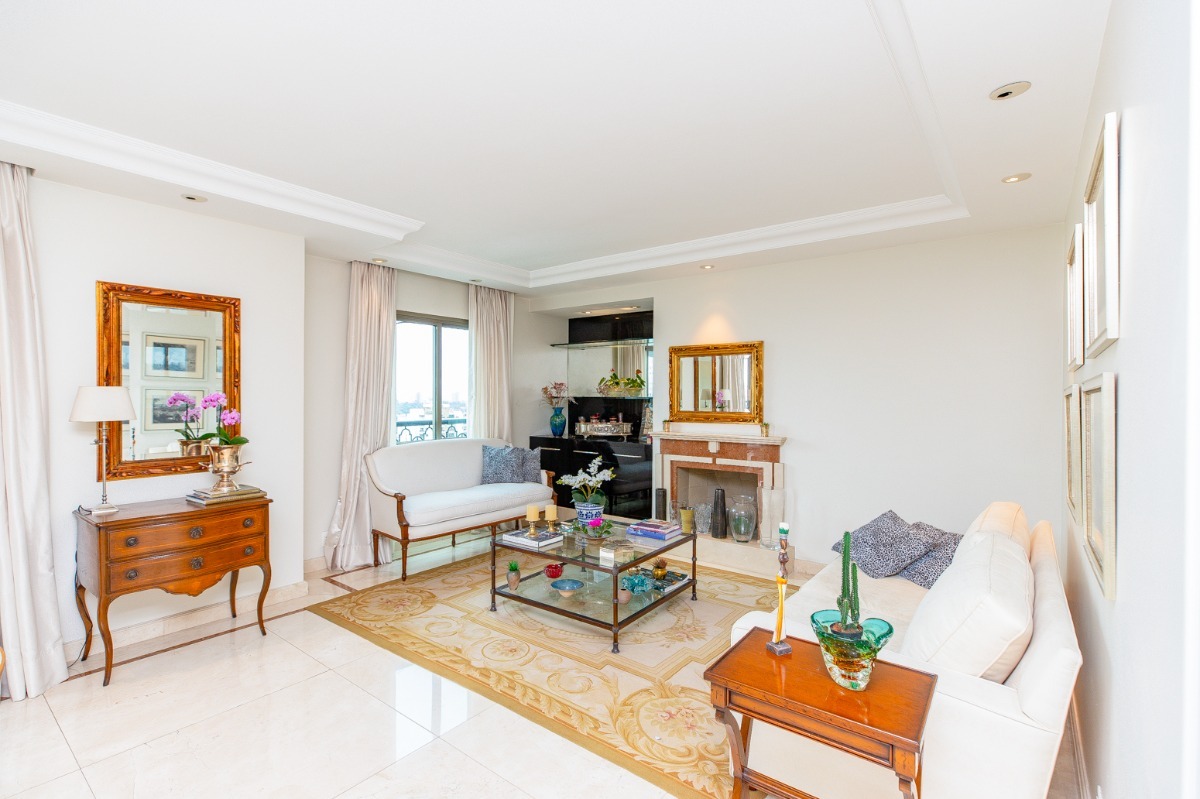 Residencial Multifamiliar de 4 quartos, 280m² no bairro Vila Congonhas, em São Paulo | Eu Corretor