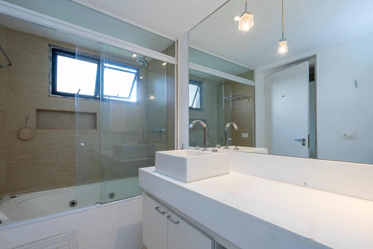 Residencial Multifamiliar de 3 quartos, 184m² no bairro Vila Suzana, em São Paulo | Eu Corretor