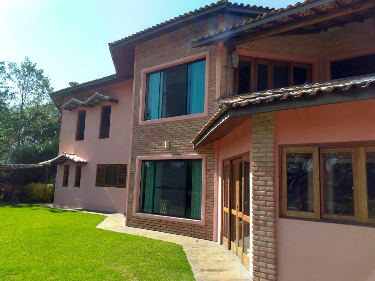 Residencial Multifamiliar de 4 quartos, 412m² no bairro do Carmo (Canguera), em São Roque | Eu Corretor