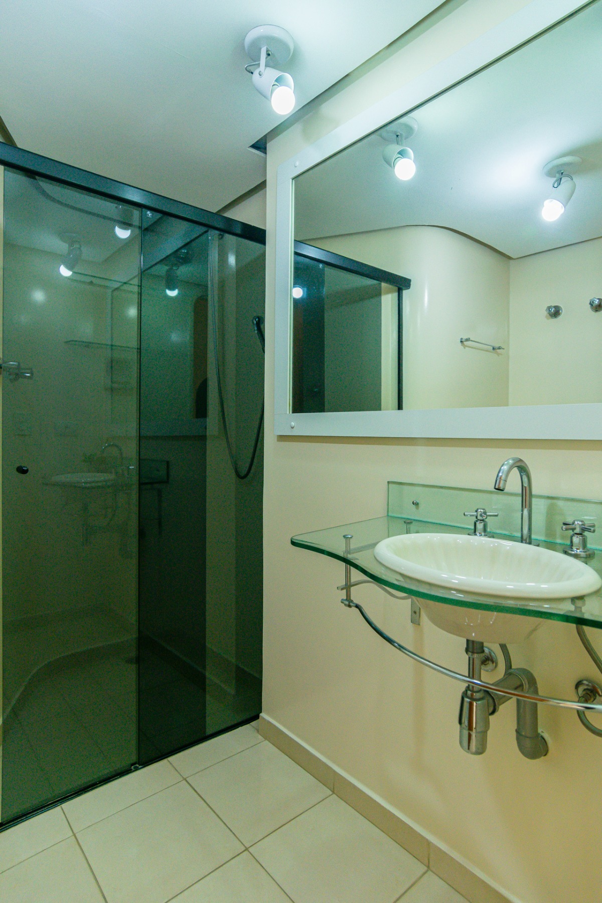 Residencial Multifamiliar de 3 quartos, 177m² no bairro Vila Suzana, em São Paulo | Eu Corretor