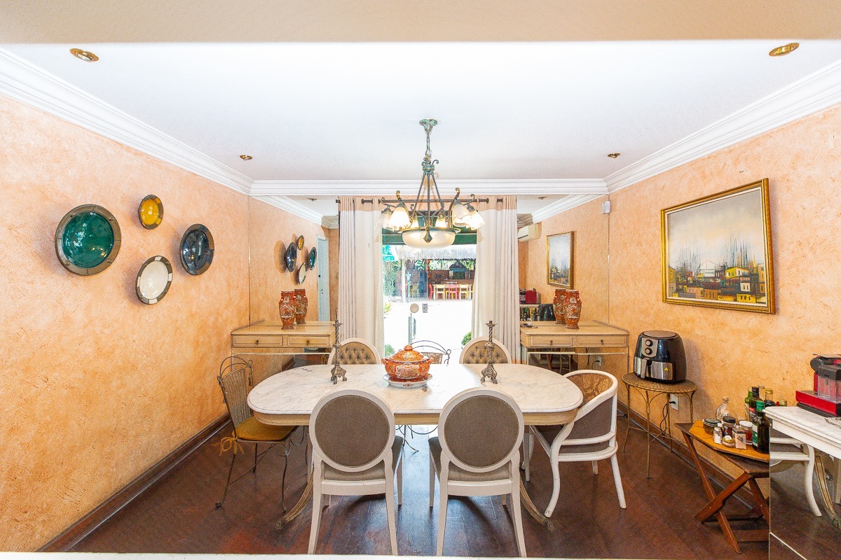 Residencial Multifamiliar de 4 quartos, 198m² no bairro Alto de Pinheiros, em São Paulo | Eu Corretor