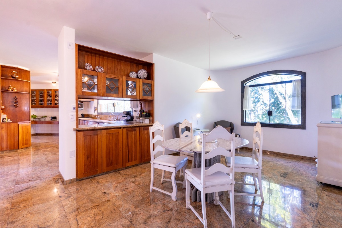 Residencial Multifamiliar de 6 quartos, 1224m² no bairro Condomínio Iolanda, em Taboão da Serra | Eu Corretor