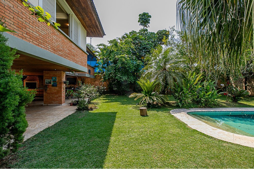 Residencial Multifamiliar de 4 quartos, 1023m² no bairro Jardim Cordeiro, em São Paulo | Eu Corretor