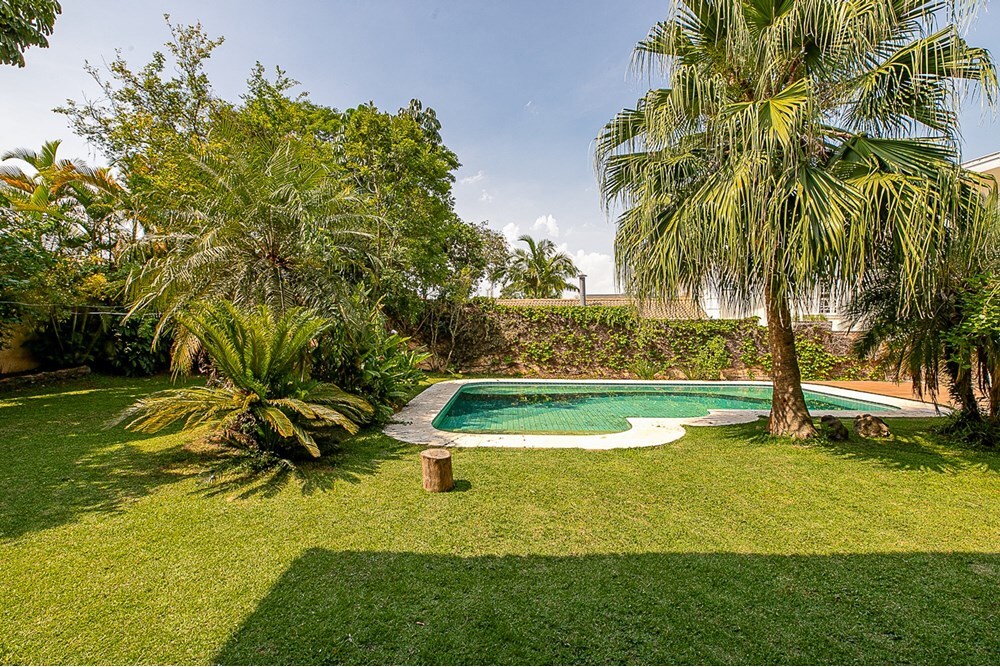 Residencial Multifamiliar de 4 quartos, 1023m² no bairro Jardim Cordeiro, em São Paulo | Eu Corretor