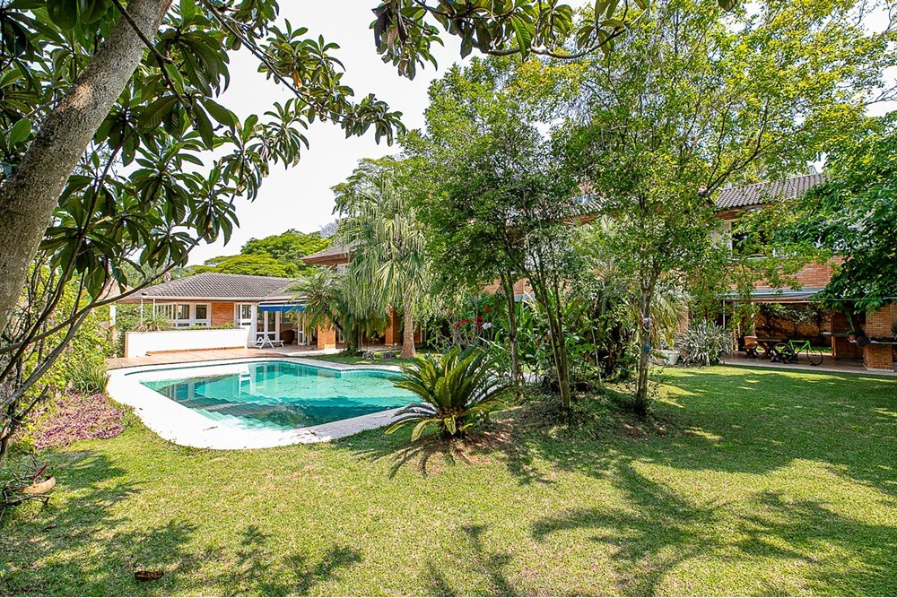 Residencial Multifamiliar de 4 quartos, 1023m² no bairro Jardim Cordeiro, em São Paulo | Eu Corretor