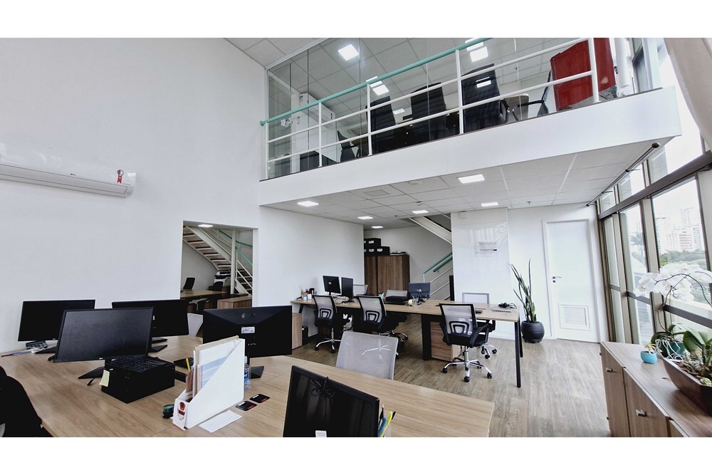 Comercial de 144m² no bairro Brooklin Paulista, em São Paulo | Eu Corretor