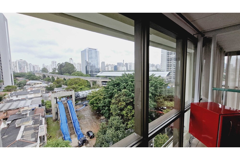 BP 72 Sala 601361020-384 - REMAX Trio Exclusividades BP 72 Sala 601361020-384 - REMAX Trio Exclusividades