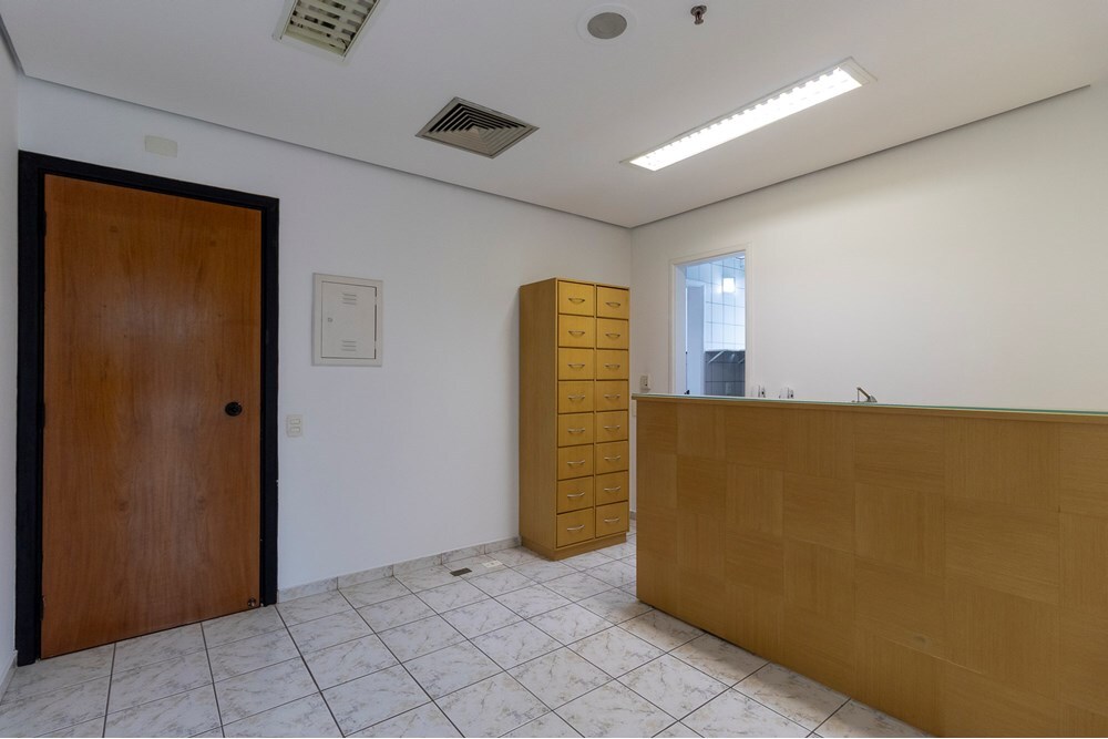 VCB 572 Sala 601401028-21 - REMAX Paradisus Exclusividades