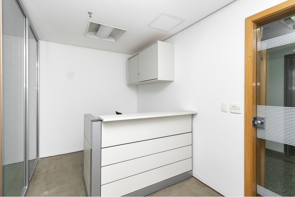 PCD 184 Sala 630331089-9 - REMAX Comunità Exclusividades