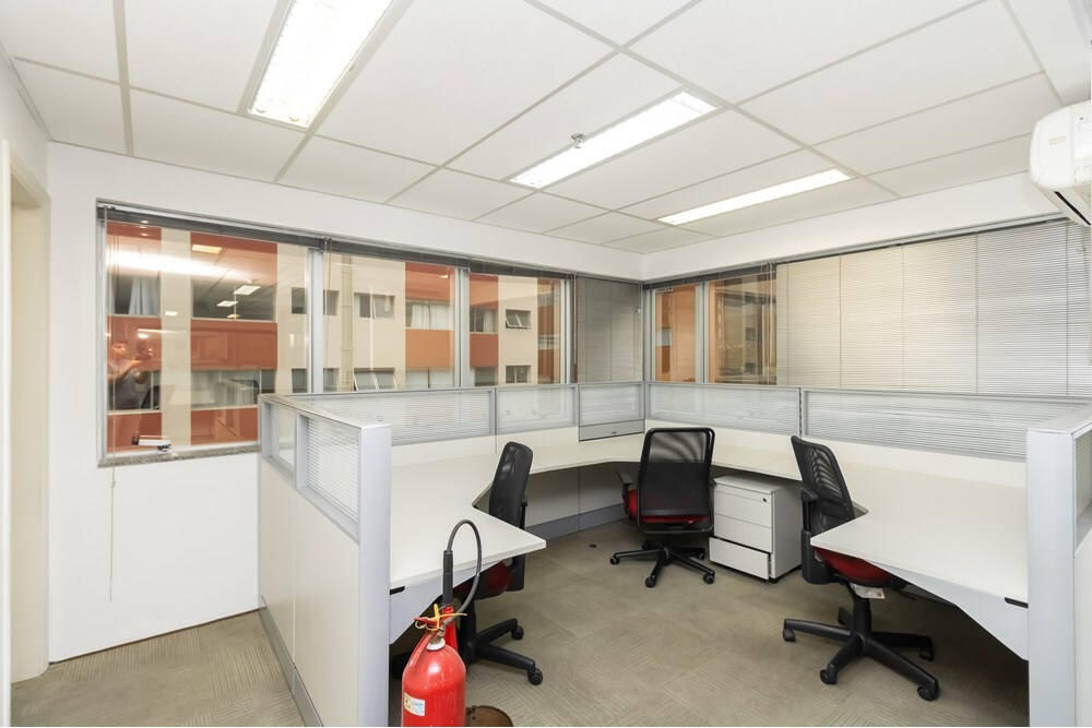 PCD 184 Sala 630331089-9 - REMAX Comunità Exclusividades